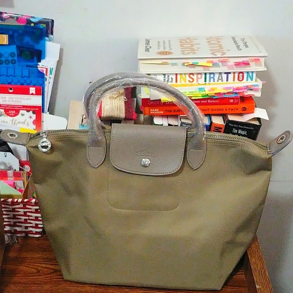 Longchamp Handbag - Picture 1 of 9